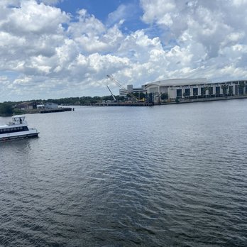 Savannah Riverboat Cruises - Tours Near Me - Savannah, Georgia