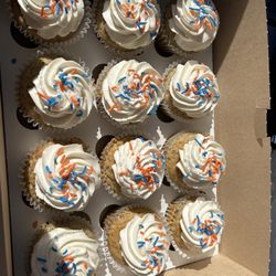 Cookies and cream cupcakes