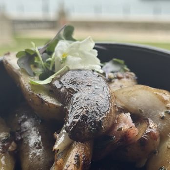 River & Fort - Potatoes in duck fat!! What!!!! Yummy!! - Bars Near Me - SAINT AUGUSTINE, Florida River & Fort - Potatoes in duck fat!! What!!!! Yummy!! - Bars Near Me - SAINT AUGUSTINE, Florida