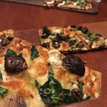 Seasons 52 - New American Near Me - Indianapolis, Indiana