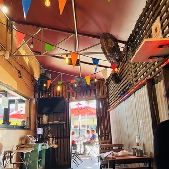 Lung Yai Thai Tapas - Eating area - Tapas/Small Plates Near Me - Miami, Florida Lung Yai Thai Tapas - Eating area - Tapas/Small Plates Near Me - Miami, Florida