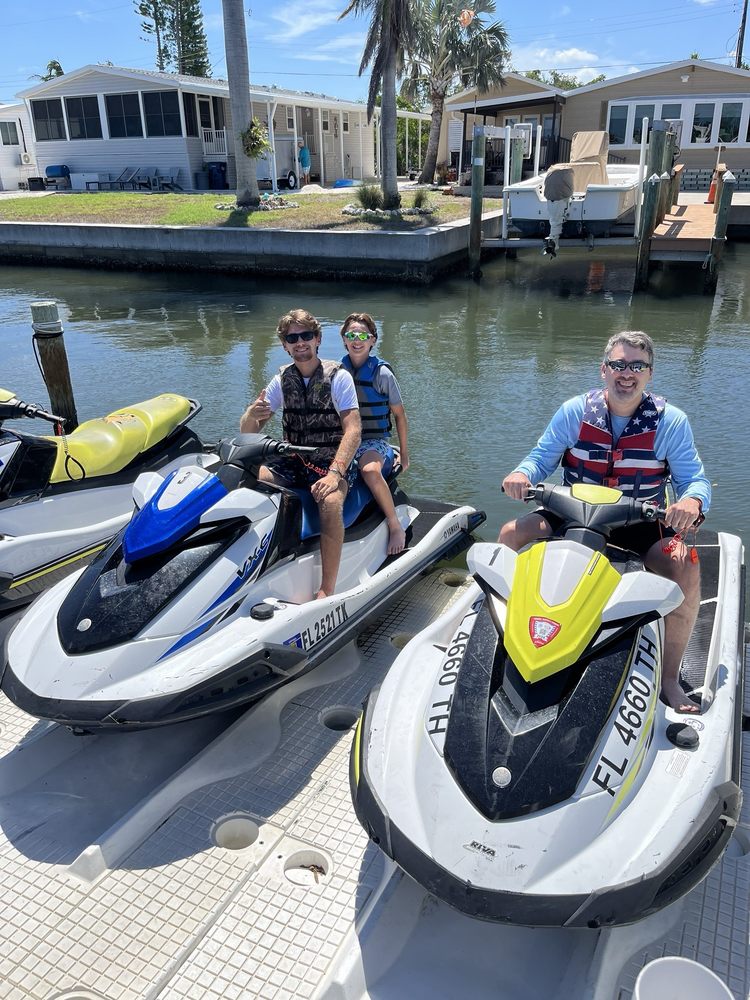 Anna Maria Jet Skis Logo