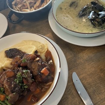 Chez Philippe - coq au vin, mussells - French Near Me - Los Gatos, California Chez Philippe - coq au vin, mussells - French Near Me - Los Gatos, California