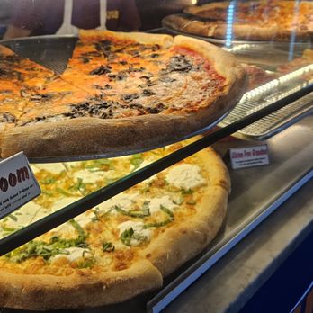 Vito's Slices and Ices - Vito's Slices and Ices - NY-style Mushrooom Pizza - Pizza Near Me - New York, New York Vito's Slices and Ices - Vito's Slices and Ices - NY-style Mushrooom Pizza - Pizza Near Me - New York, New York