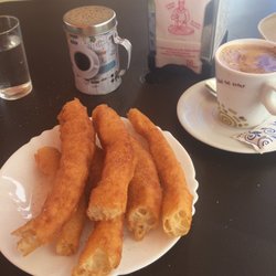 Cafetería & Churrería Mario - Café con leche de soja y porras!