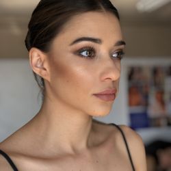 Makeup by Leigh