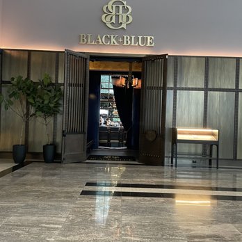 Black+Blue Toronto - Steakhouses Near Me - Toronto, Ontario