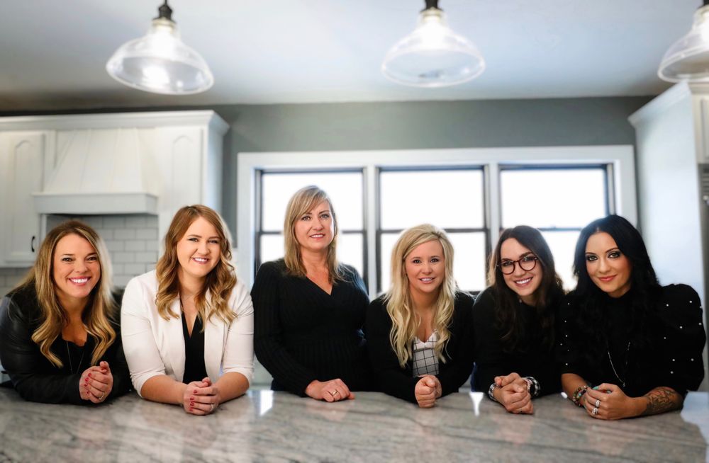 SONJA ZOETTRUE REAL ESTATE 65 Photos 112 S Riverfront Dr, Mankato, Minnesota Real Estate