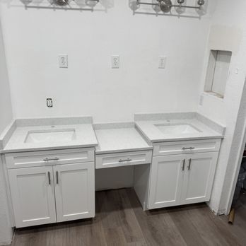 Xtreme Woodworks & Design - Cabinetry Near Me - El Paso, Texas Xtreme Woodworks & Design - Cabinetry Near Me - El Paso, Texas