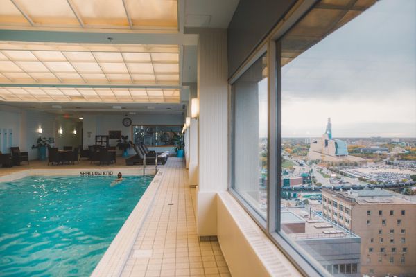 Fairmont Winnipeg by null