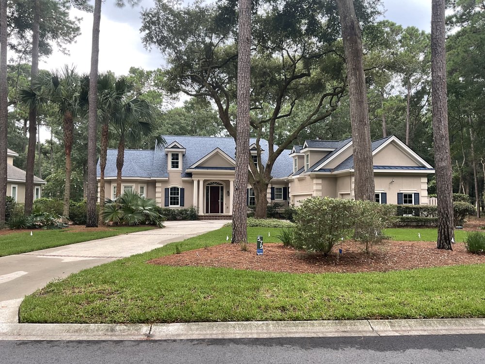 Slide of Adda Roofing