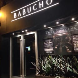 Babucho - Sleek and black front