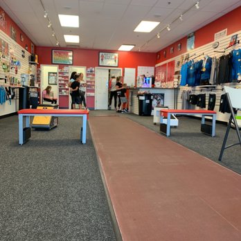 Runners Forum - Swimwear Near Me - Fishers, Indiana Runners Forum - Swimwear Near Me - Fishers, Indiana