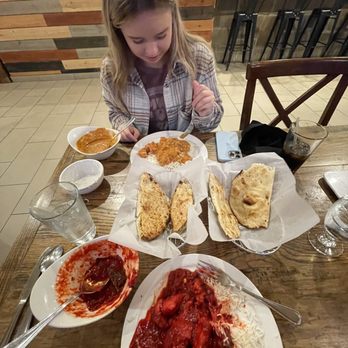 Taj Mahal India Kitchen - Conway - Chicken Vindaloo (medium), Tandoori Naan, Kashmiri, Butter Chicken. - Indian Near Me - Conway, Arkansas Taj Mahal India Kitchen - Conway - Chicken Vindaloo (medium), Tandoori Naan, Kashmiri, Butter Chicken. - Indian Near Me - Conway, Arkansas