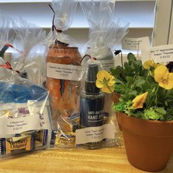 Hekking Robert A, DDS - Fun patient appreciation the office did. "Twosday" two thankful for for their patients 2/22/22