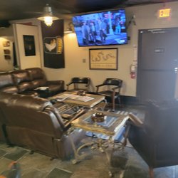 Patriot Stogies - Front of Lounge