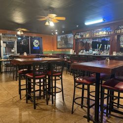 Ocampo's Restaurant - Looking toward front door. Shows bar and seating area.