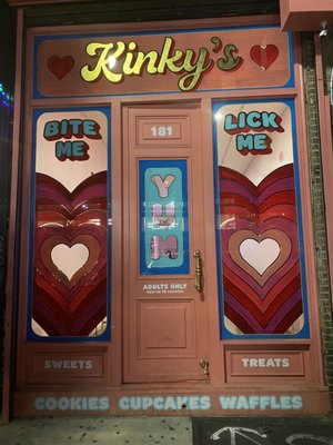 Kinky's Dessert Bar | Drinks, Birthdays, Bachelorettes by null