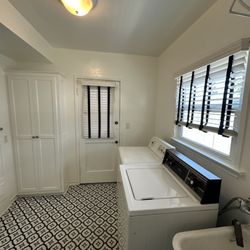Ildar Handyman - Laundry drywall repair and painting