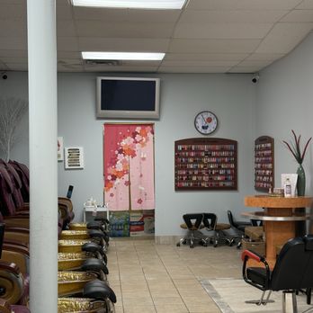 Nice One Nails - Nail Salons Near Me - Van Buren Twp, Michigan