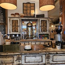 Roswell Provisions