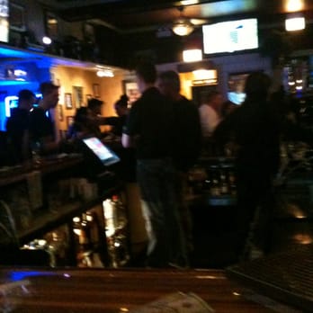 Blackthorn Pub - Sports Bars Near Me - Chicago, Illinois