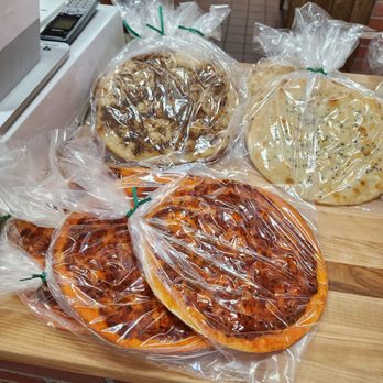 Alsham Bakery - Mana'aesh - مناقيش - Bakeries Near Me - Manassas, Virginia