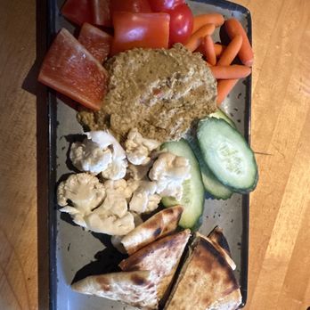 Sunspot - Roasted garlic hummus - American Near Me - Knoxville, Tennessee Sunspot - Roasted garlic hummus - American Near Me - Knoxville, Tennessee