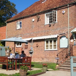 The White Lion Inn - Beer garden
