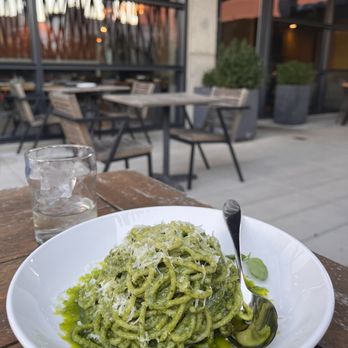 Beebe's - Pesto - Pizza Near Me - Long Island City, New York