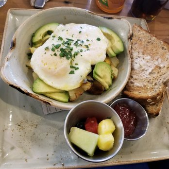 First Watch - Farmhouse skillet - Cafes Near Me - Orlando, Florida