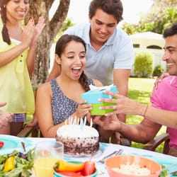 Wilmington Limo Rental - Birthday limo service