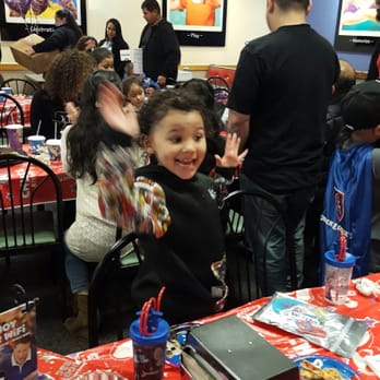 Chuck E. Cheese - Pizza Near Me - Skokie, Illinois Chuck E. Cheese - Pizza Near Me - Skokie, Illinois