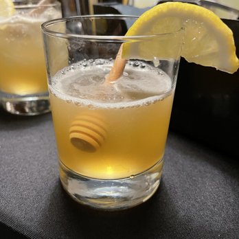 MixxieMixologist - Bartenders Near Me MixxieMixologist - Bartenders Near Me