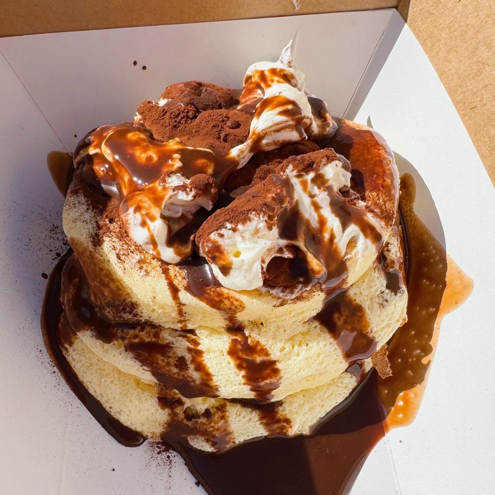 Fluffy Fluffy - Tiramisu Pancakes - Coffee & Tea Near Me - Davis, California