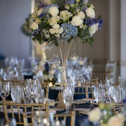 In The Clouds Events - The vendor they recommended for flowers understood the vision
