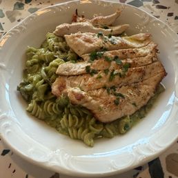 Fusilli Al Pesto with Chicken Addition Fusilli Al Pesto with Chicken Addition