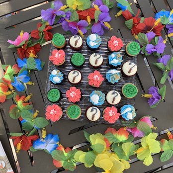 Batter ‘N Icing - Moana cupcakes - Cupcakes Near Me - Danville, California