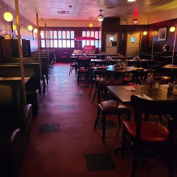 Tony's Baltimore Grill - Restaurant area - Pizza Near Me - Atlantic City, New Jersey