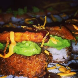 Stingers Bar & Grill - Spicy tuna and avocado crispy rice
