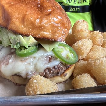 The Quarry Taphouse - Sports Bars Near Me - Hastings, Minnesota