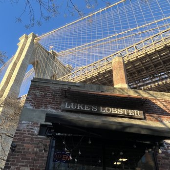 Luke's Lobster Brooklyn Bridge Park - Outside - Seafood Near Me - Brooklyn, New York Luke's Lobster Brooklyn Bridge Park - Outside - Seafood Near Me - Brooklyn, New York