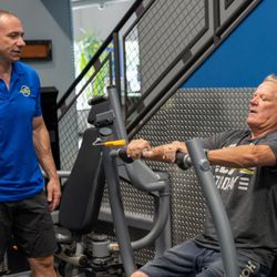 Elite Sports Performance & Physical Therapy - Elite Personal Trainer working with personal training client.