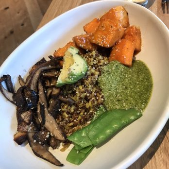 True Food Kitchen - Ancient grains bowl - Vegetarian Near Me - Naples, Florida True Food Kitchen - Ancient grains bowl - Vegetarian Near Me - Naples, Florida