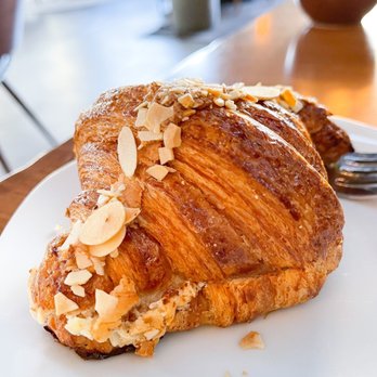 Parlor Public House - Almond croissant - Coffee & Tea Near Me - Indianapolis, Indiana
