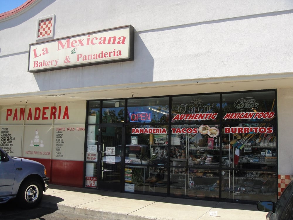 La Mexicana Bakery
