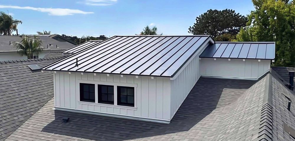 Slide of Aqua Sol Tech