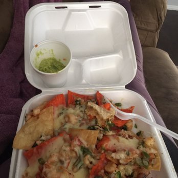 Leah's Mexican Restaurant - Shrimp Nachos - Food Trucks Near Me - Converse, Texas