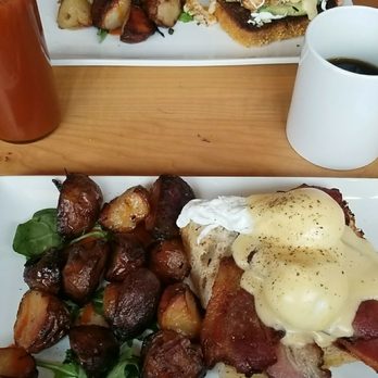 Big Feast Bistro and Catering - Bacon benny in front and crab benny in the background - Gluten-Free Near Me - Maple Ridge, British Columbia