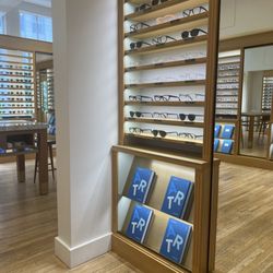 Warby Parker Newbury St